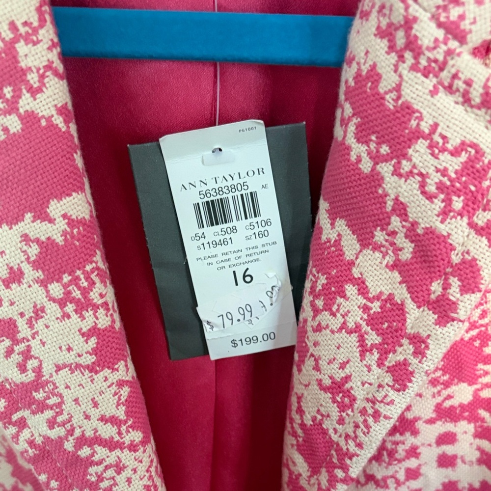 Ann Taylor Women's Pink Patterned Blazer Jacket - Picture 2 of 4
